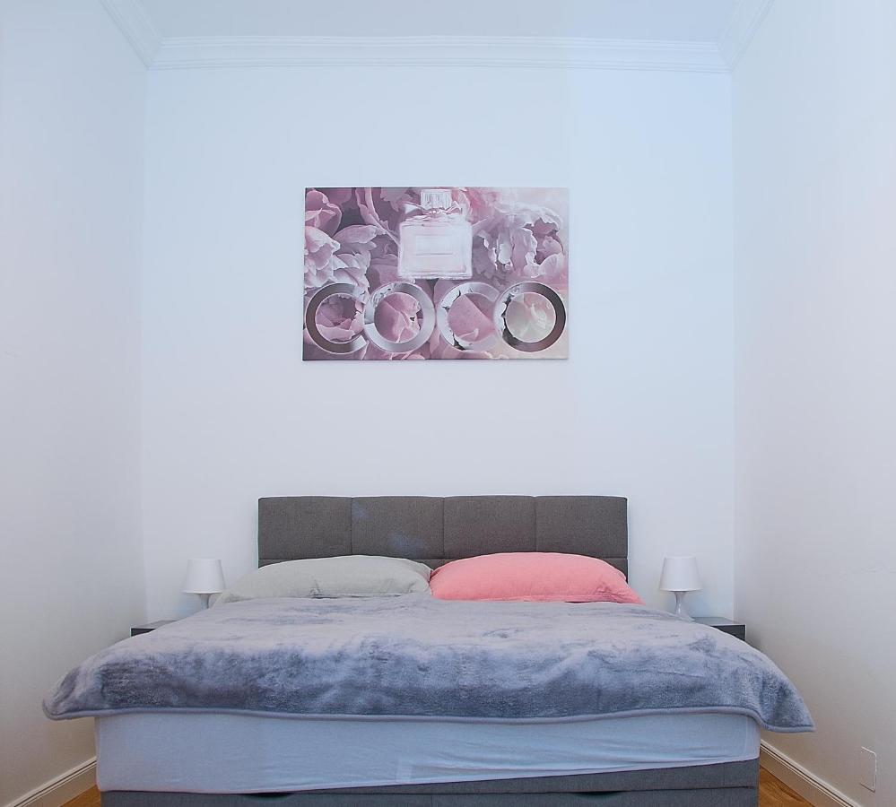 Pink Lotus Apartment 维也纳 外观 照片